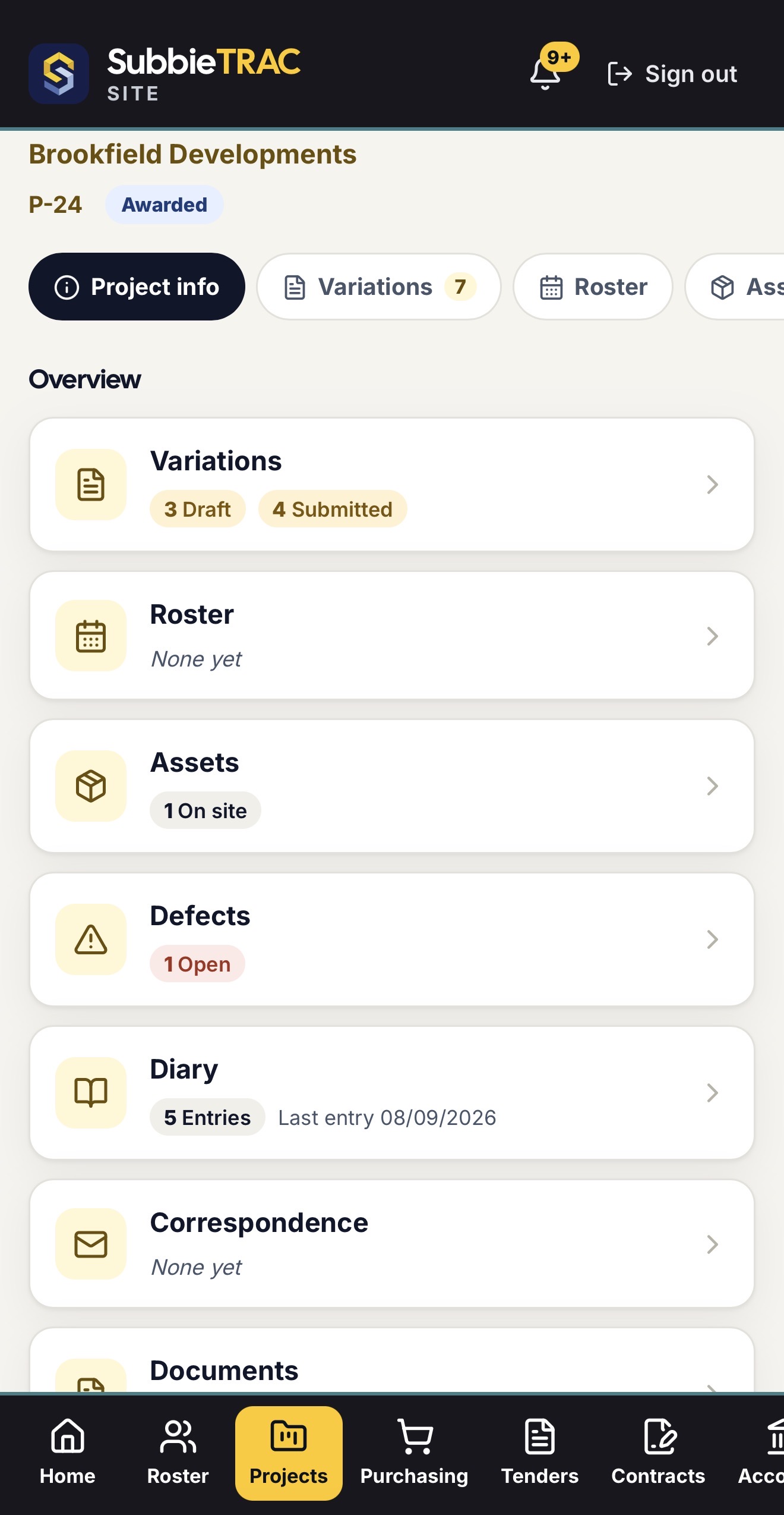 A project on a phone: the client and project number, Awarded status, tabs for Project info, Variations, Roster and Assets, and an overview of variations (draft and submitted), roster, assets on site, open defects, diary entries with the last entry date, correspondence and documents.